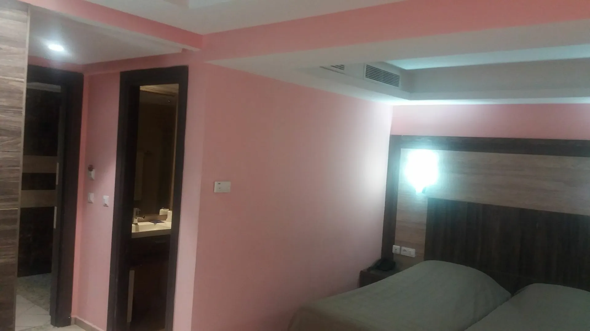 Hotel Matous Tunis