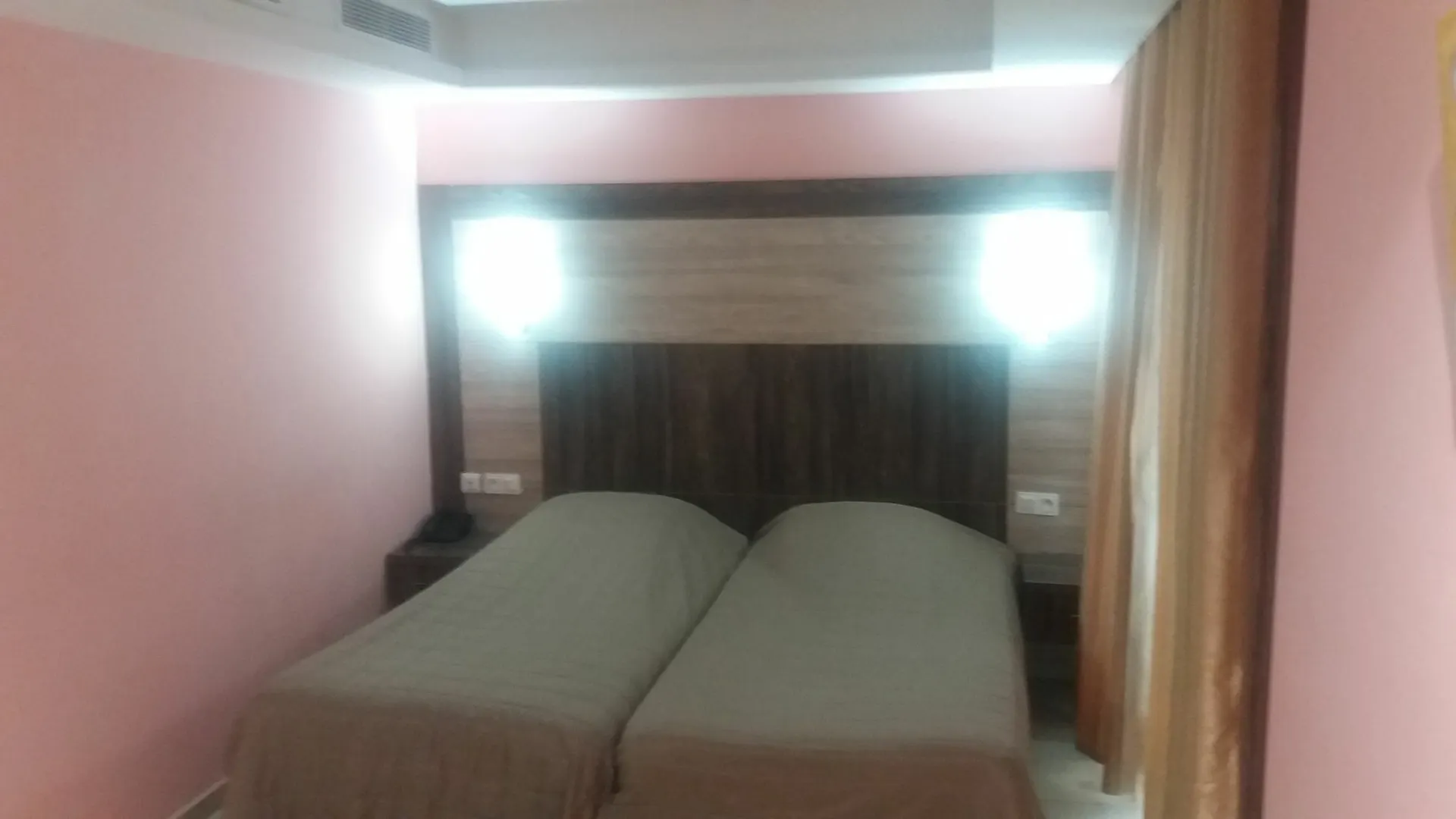 Hotel Matous Tunis