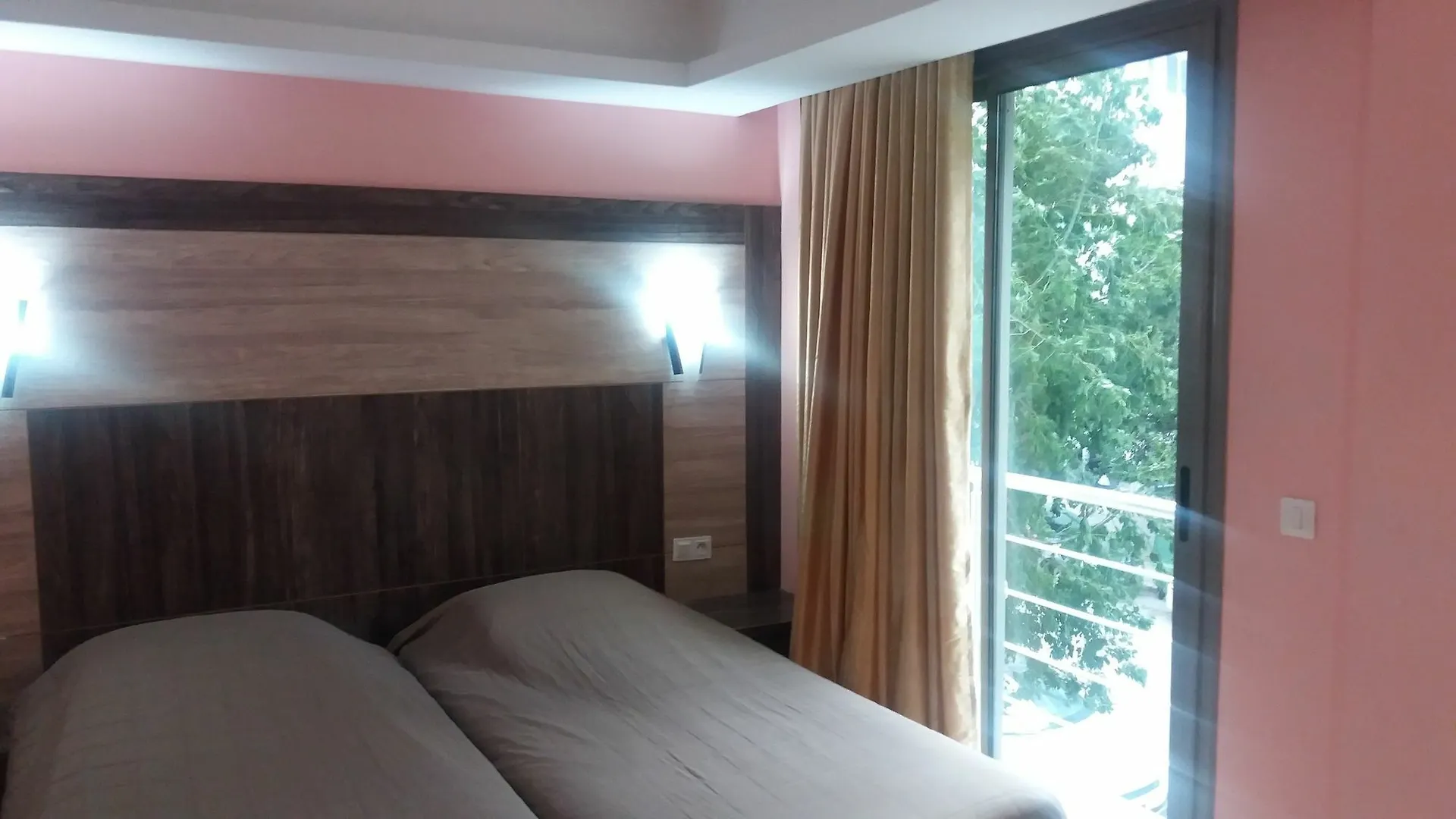 **  Hotel Matous Tunis Tunisien